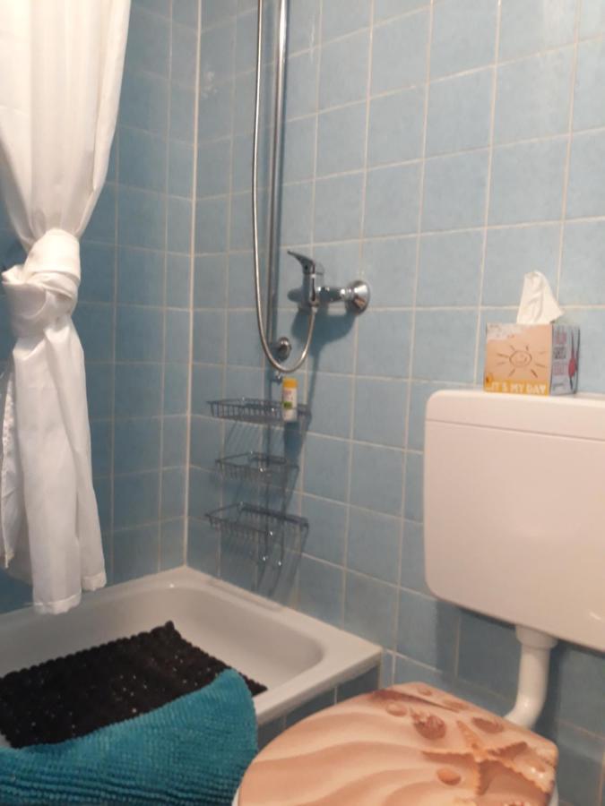 Rathausschenke Muenstermaifeld Hotel Екстериор снимка